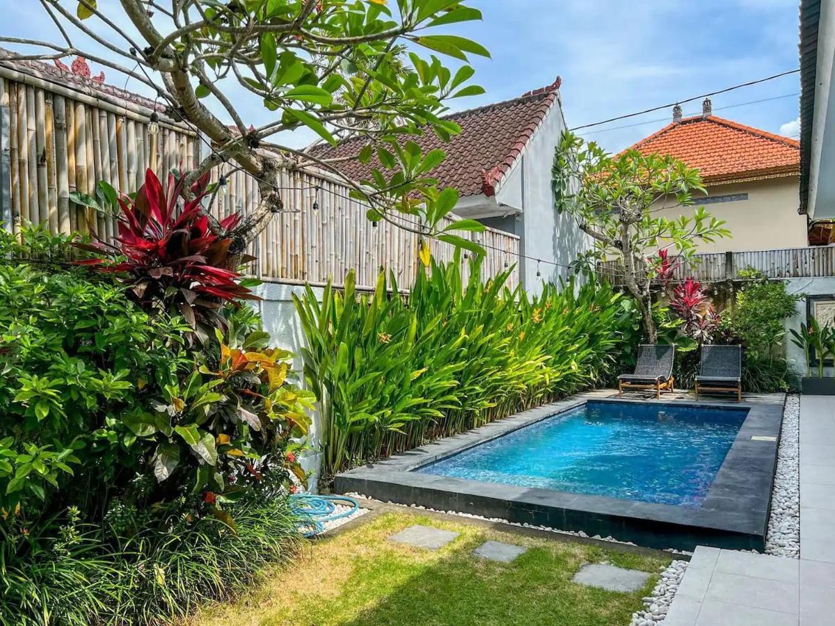 Island Boy Guest House Canggu Exteriör bild